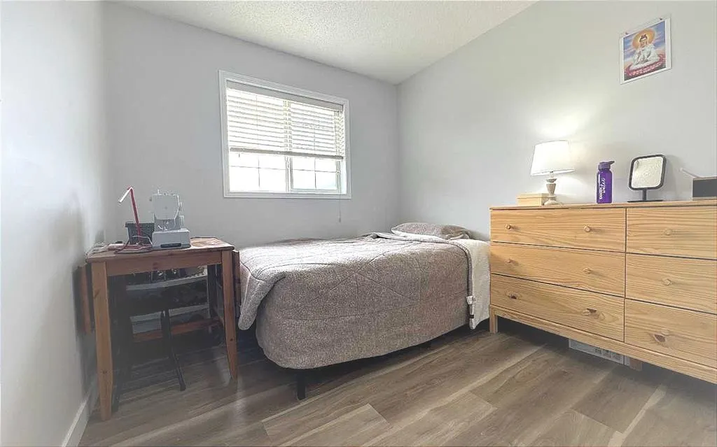 304 Ross Avenue, #8
