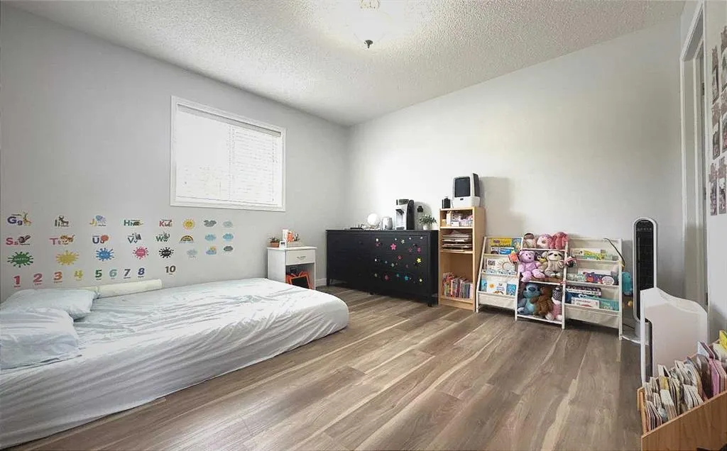 304 Ross Avenue, #8