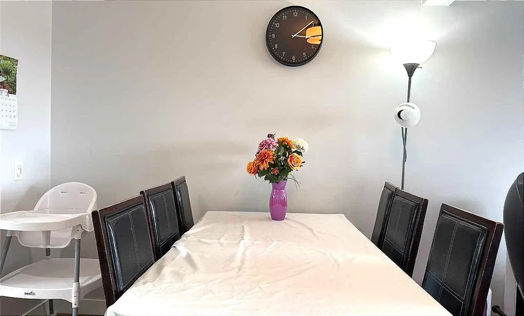 304 Ross Avenue, #8