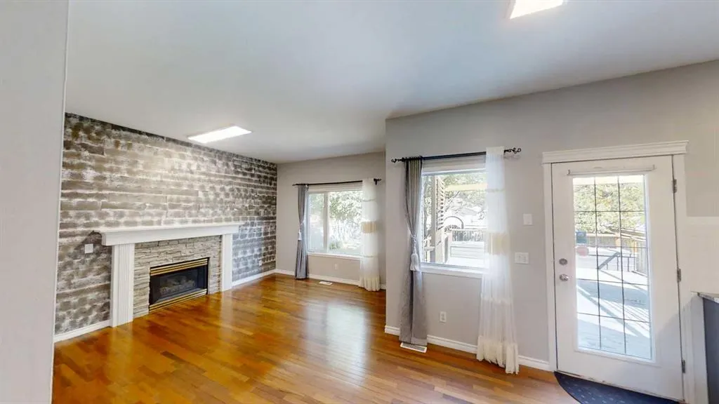 36 Chaparral Drive SE