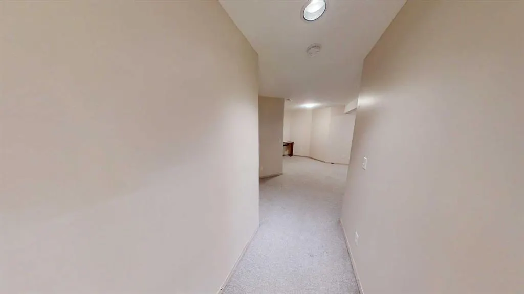 36 Chaparral Drive SE