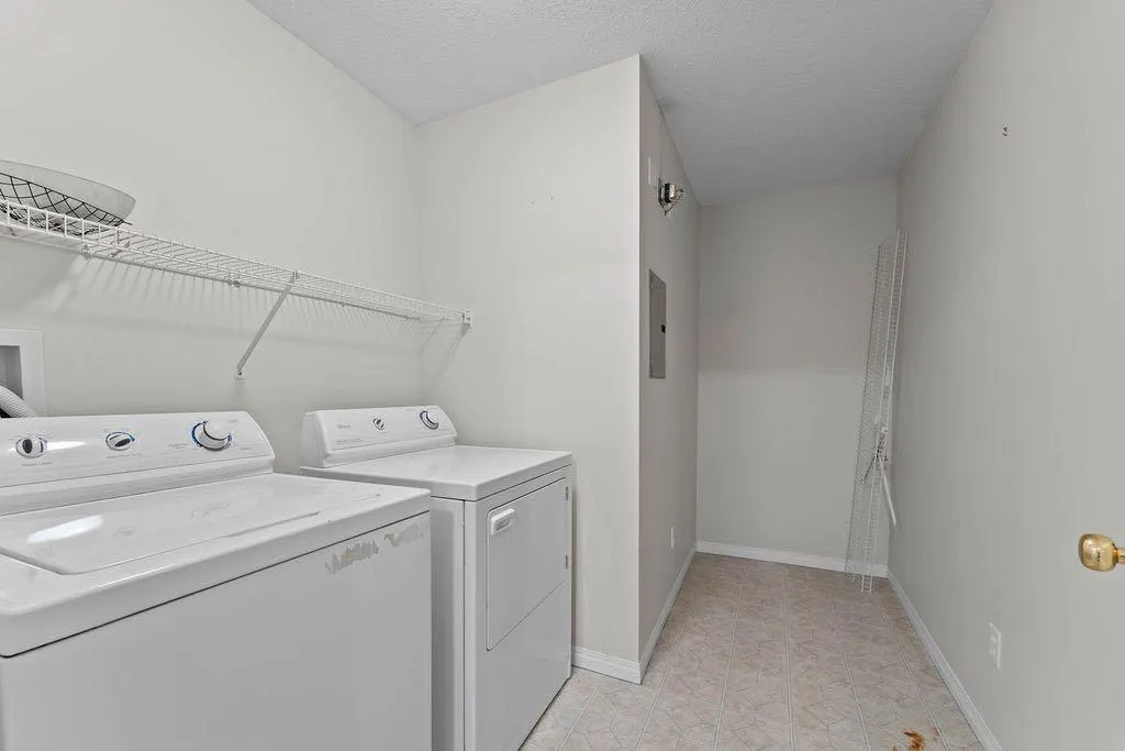 4507 45 Street SW, #109