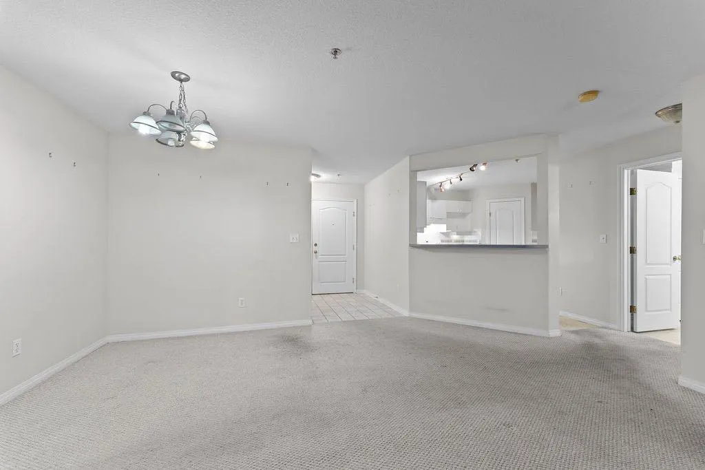 4507 45 Street SW, #109