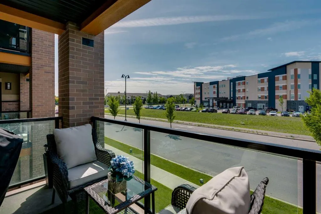 10 Market Boulevard SE, #2207
