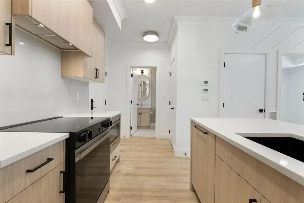 4270 Norford Avenue NW, #1204