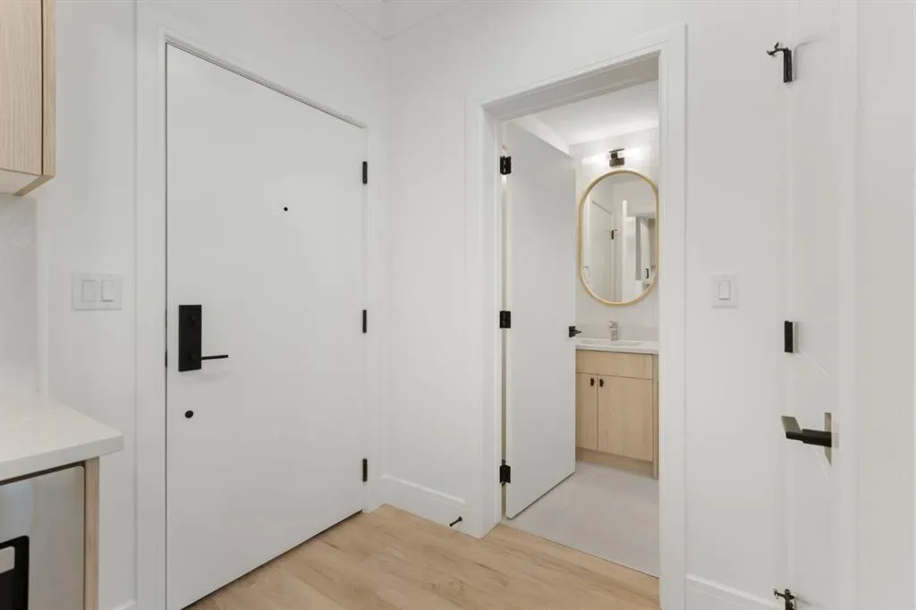 4270 Norford Avenue NW, #1204