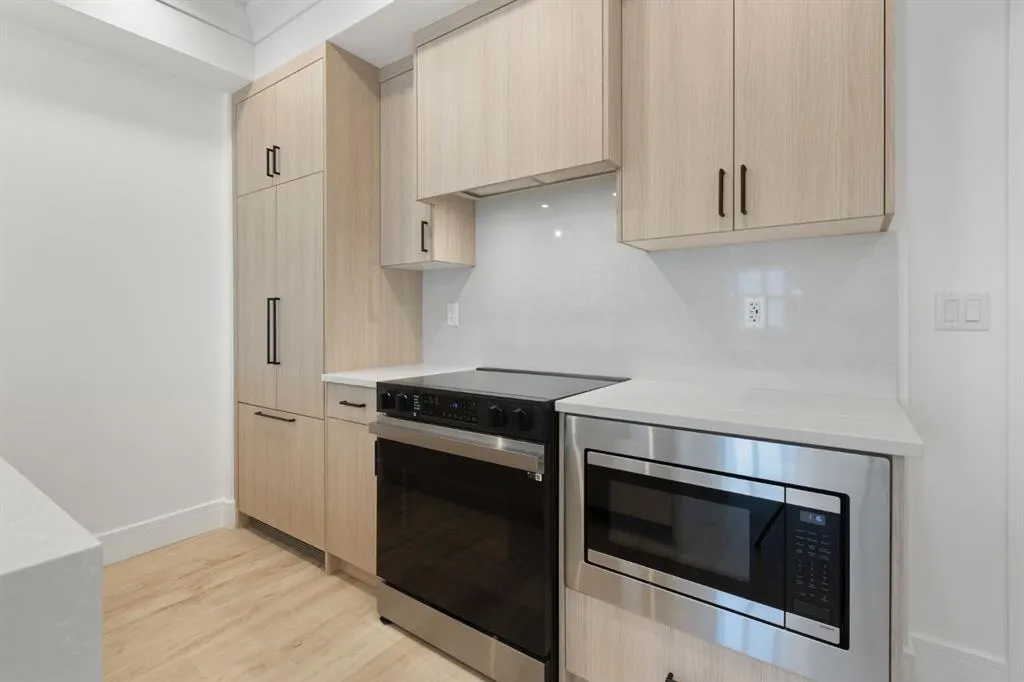 4270 Norford Avenue NW, #1204