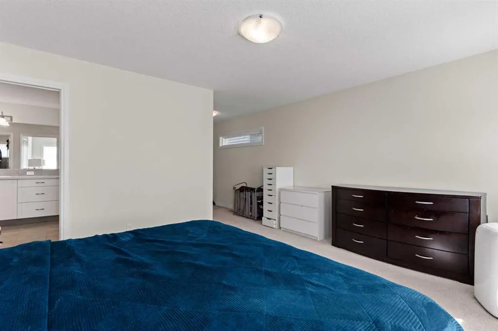 35 Evansglen Park NW