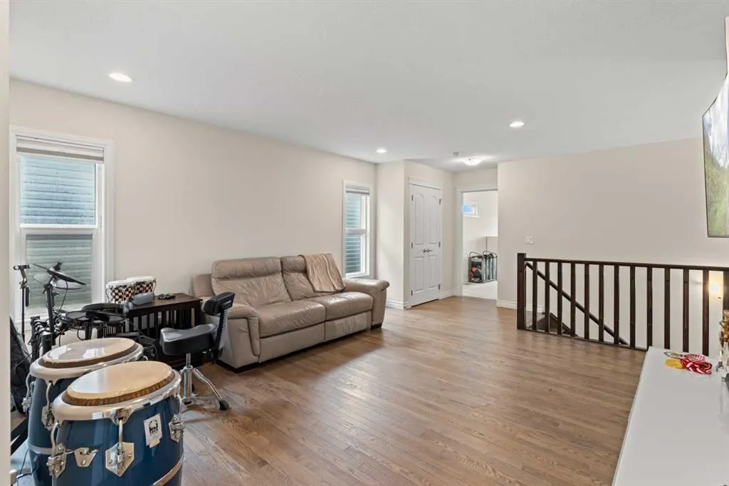 35 Evansglen Park NW