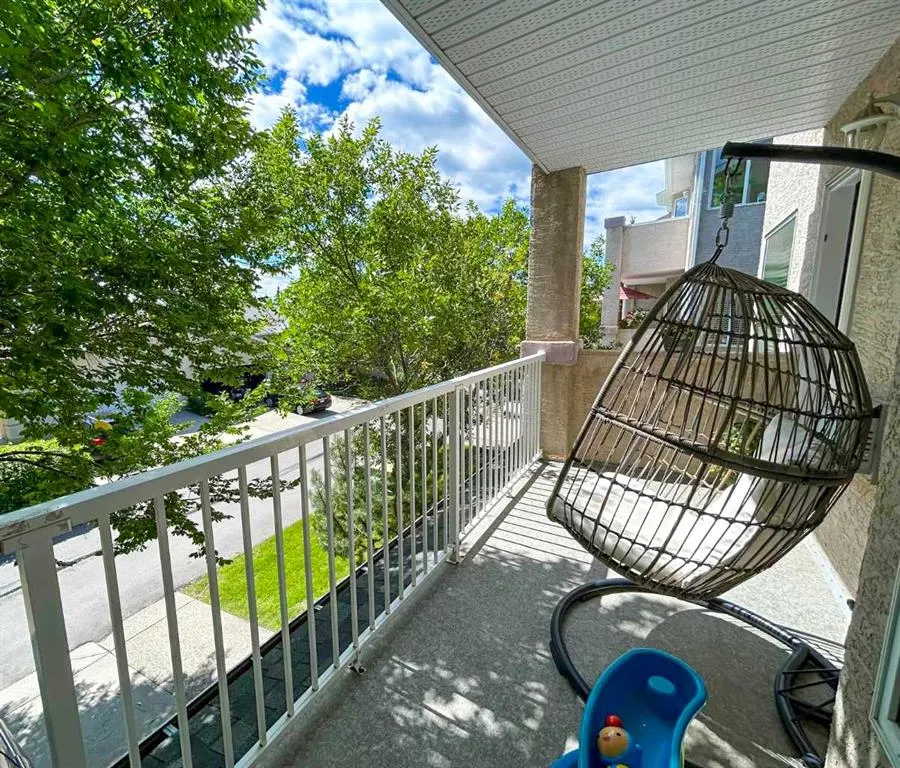 305 Sierra Morena Green SW
