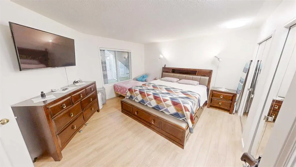 305 Sierra Morena Green SW