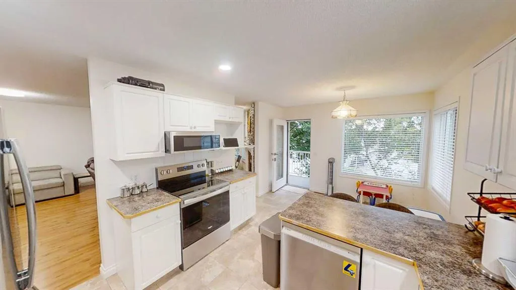305 Sierra Morena Green SW
