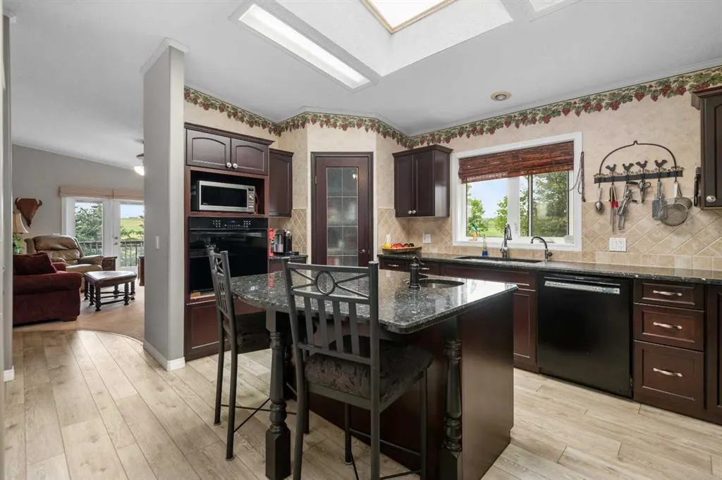 33194 Twp Rd 284