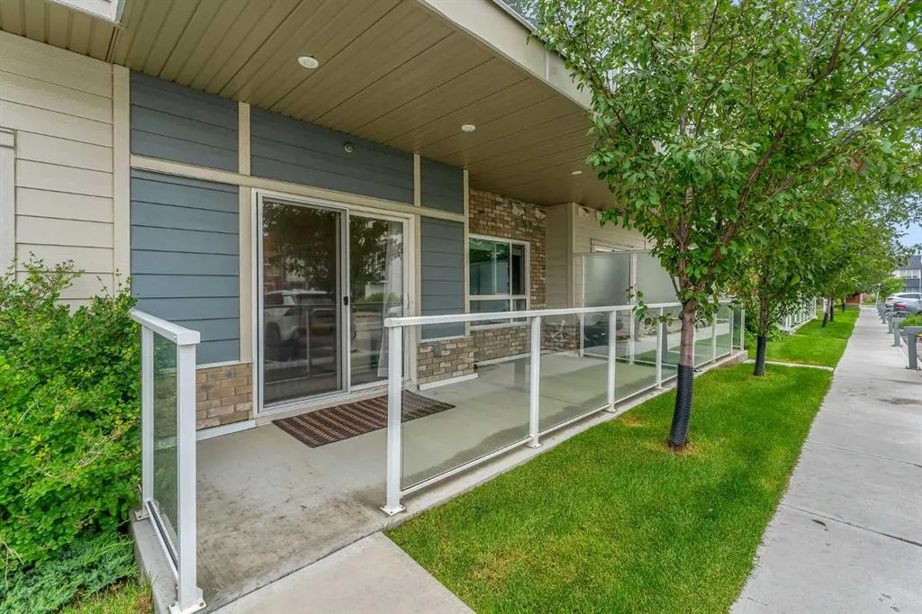 370 Harvest Hills Common NE, #108