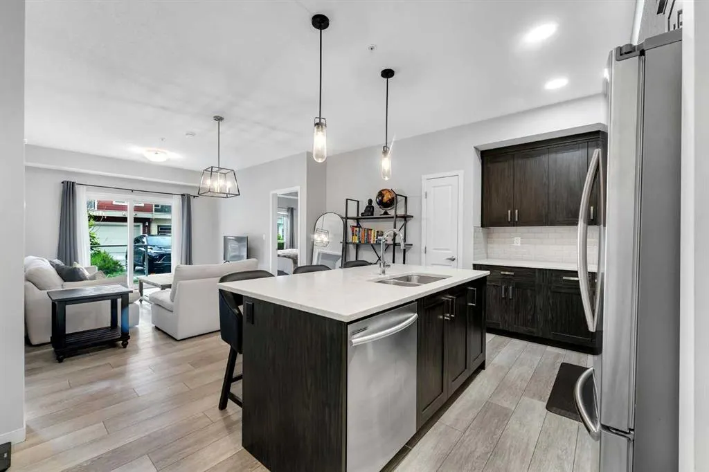370 Harvest Hills Common NE, #108