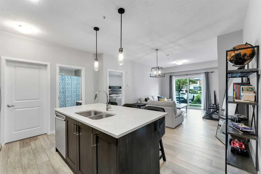 370 Harvest Hills Common NE, #108