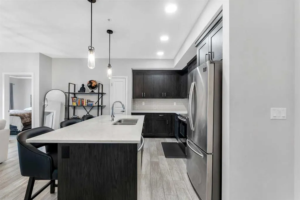 370 Harvest Hills Common NE, #108