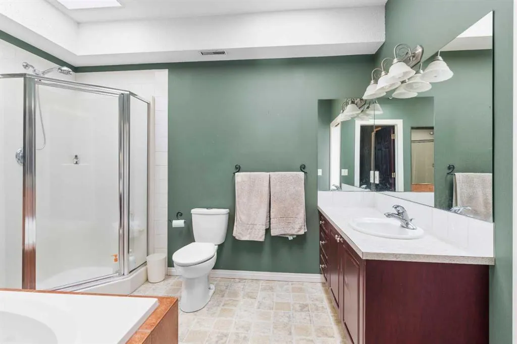 355 Centre Street NW, #104