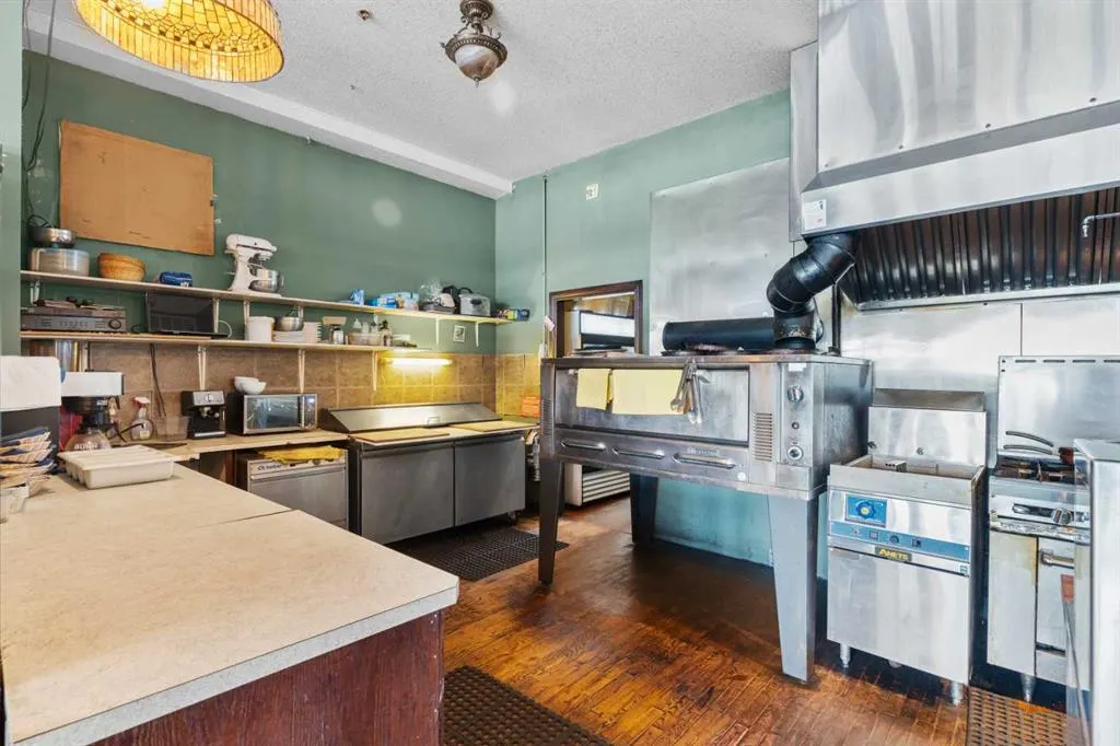 355 Centre Street NW, #104