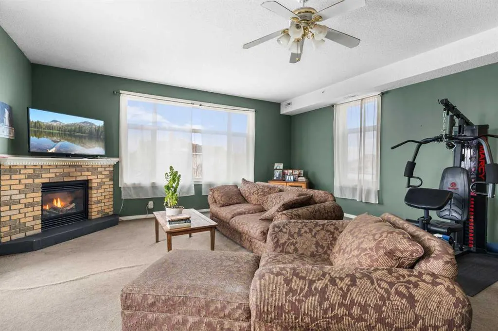 355 Centre Street NW, #104