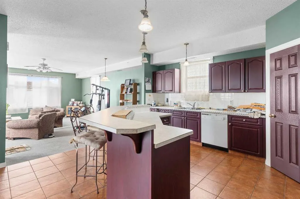 355 Centre Street NW, #104