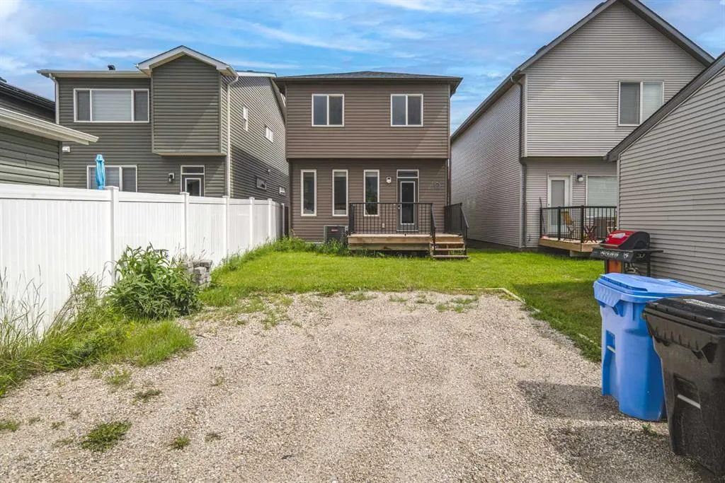 23 Wolf Hollow Way SE