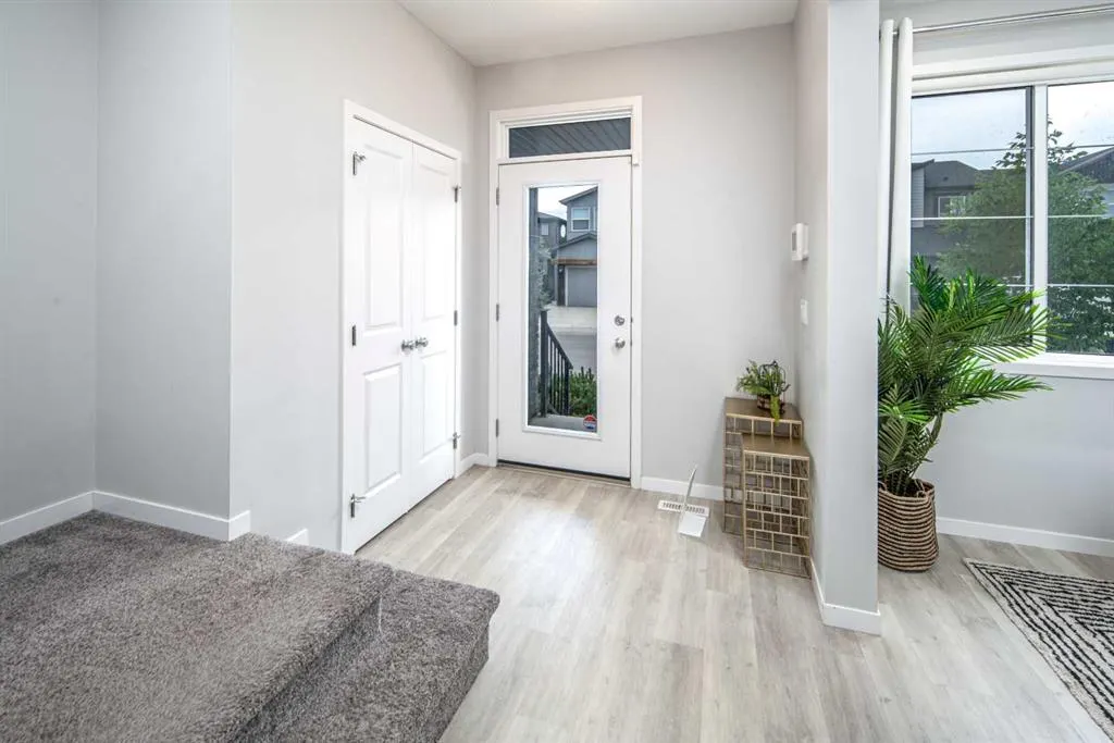 23 Wolf Hollow Way SE