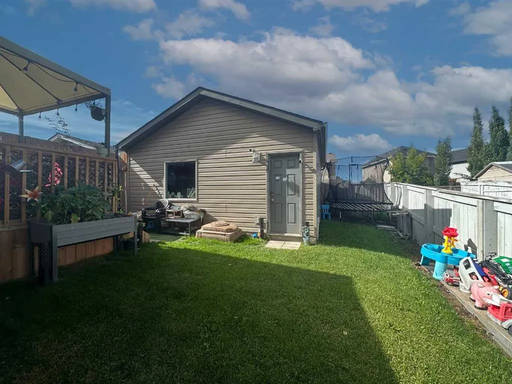 216 New Brighton Grove SE