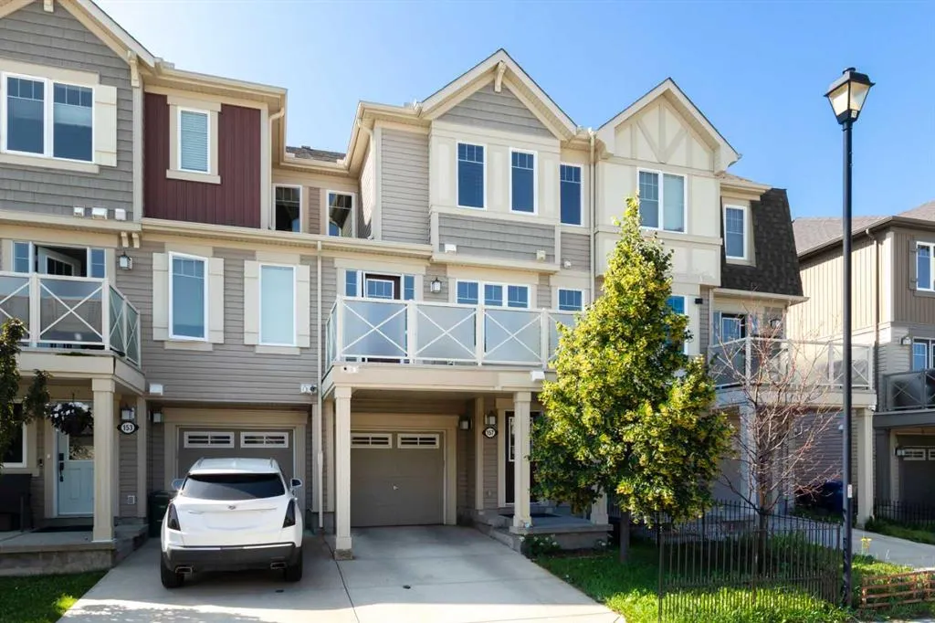 157 Windstone Avenue SW