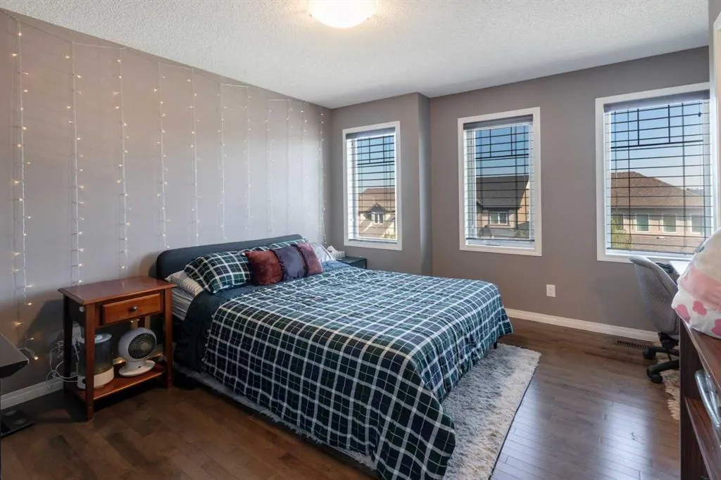157 Windstone Avenue SW