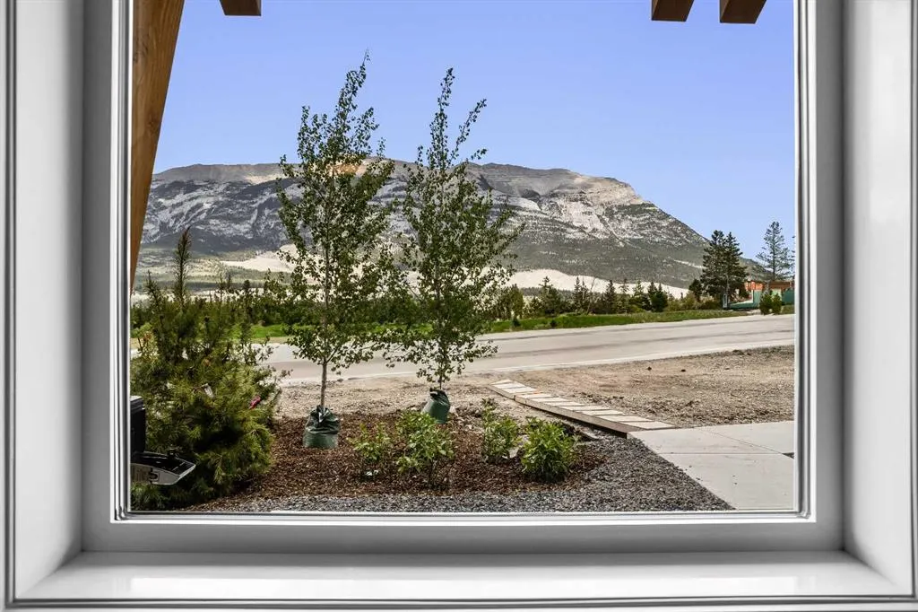 209 Stewart Creek Rise, #101L
