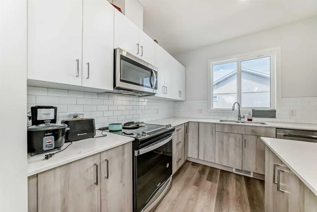 137 Red Embers Link NE, #403