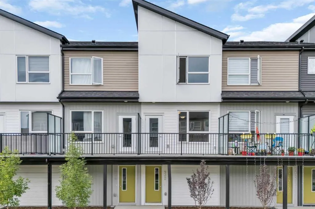 301 Redstone Boulevard NE, #432