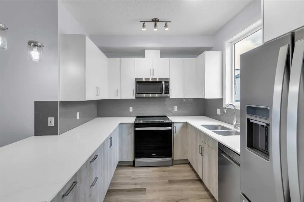 301 Redstone Boulevard NE, #432