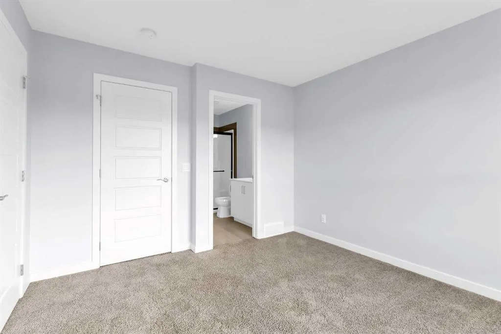 301 Redstone Boulevard NE, #432