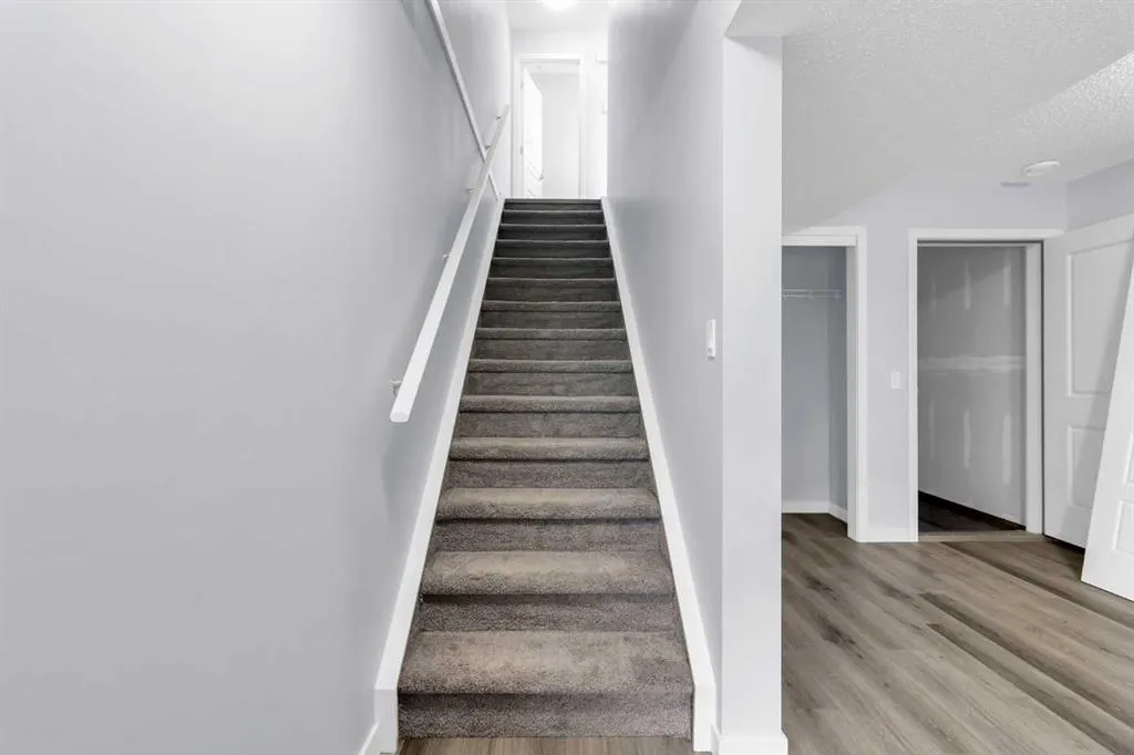301 Redstone Boulevard NE, #432