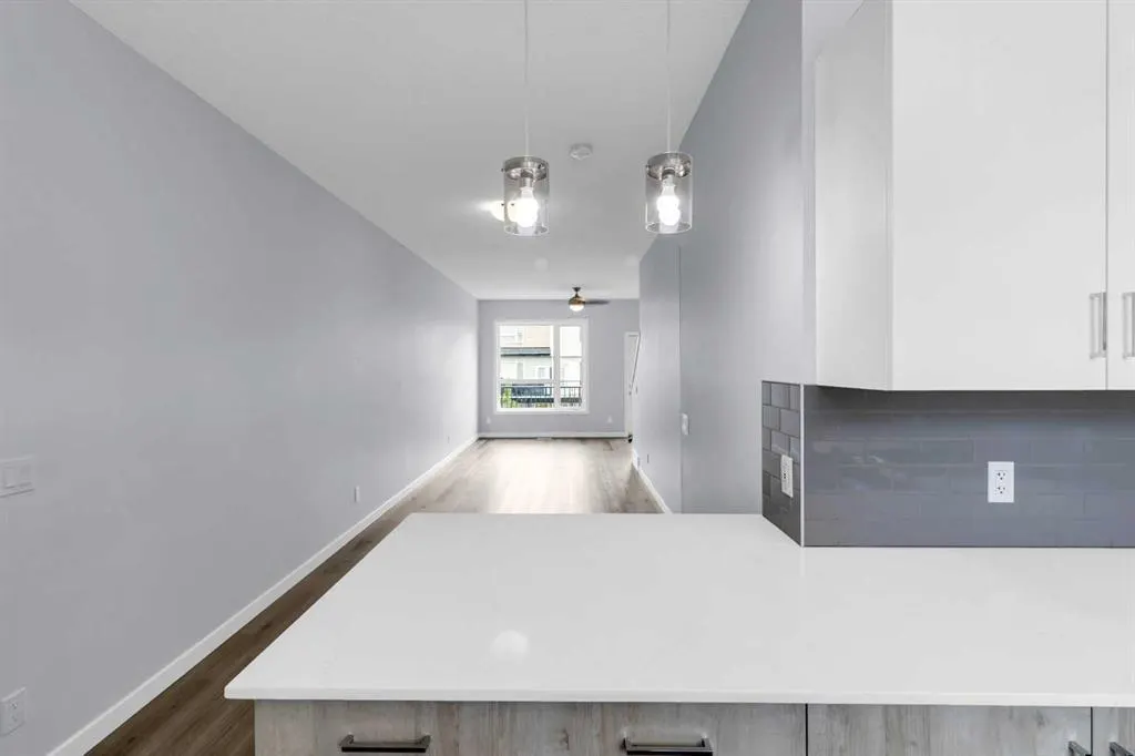 301 Redstone Boulevard NE, #432