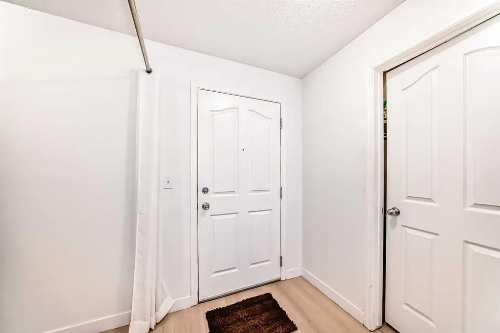 355 Taralake Way NE, #211