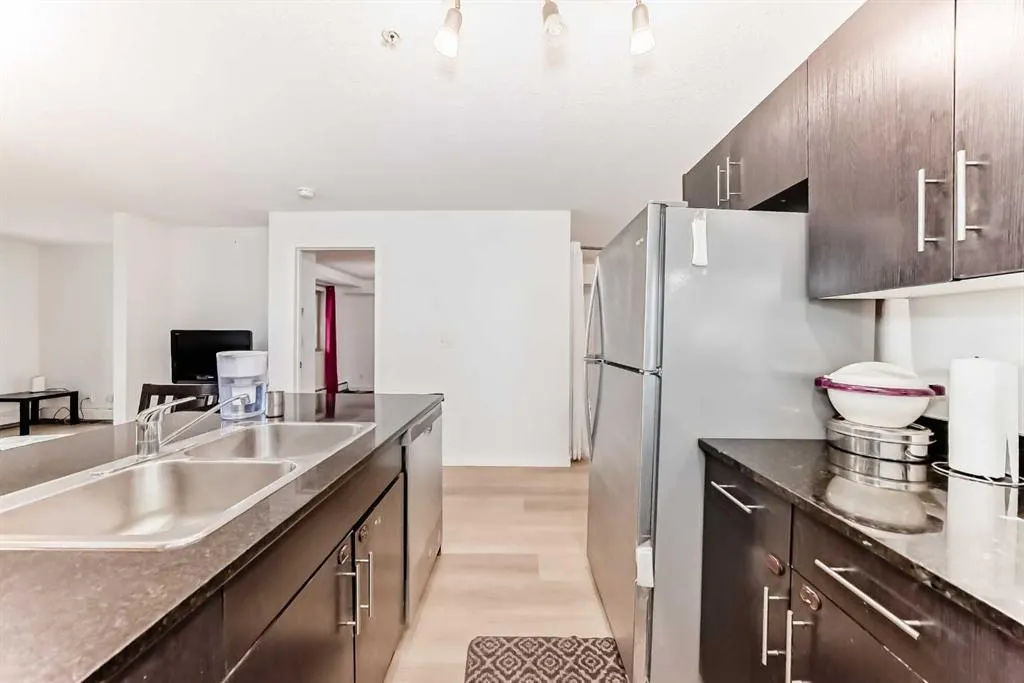 355 Taralake Way NE, #211