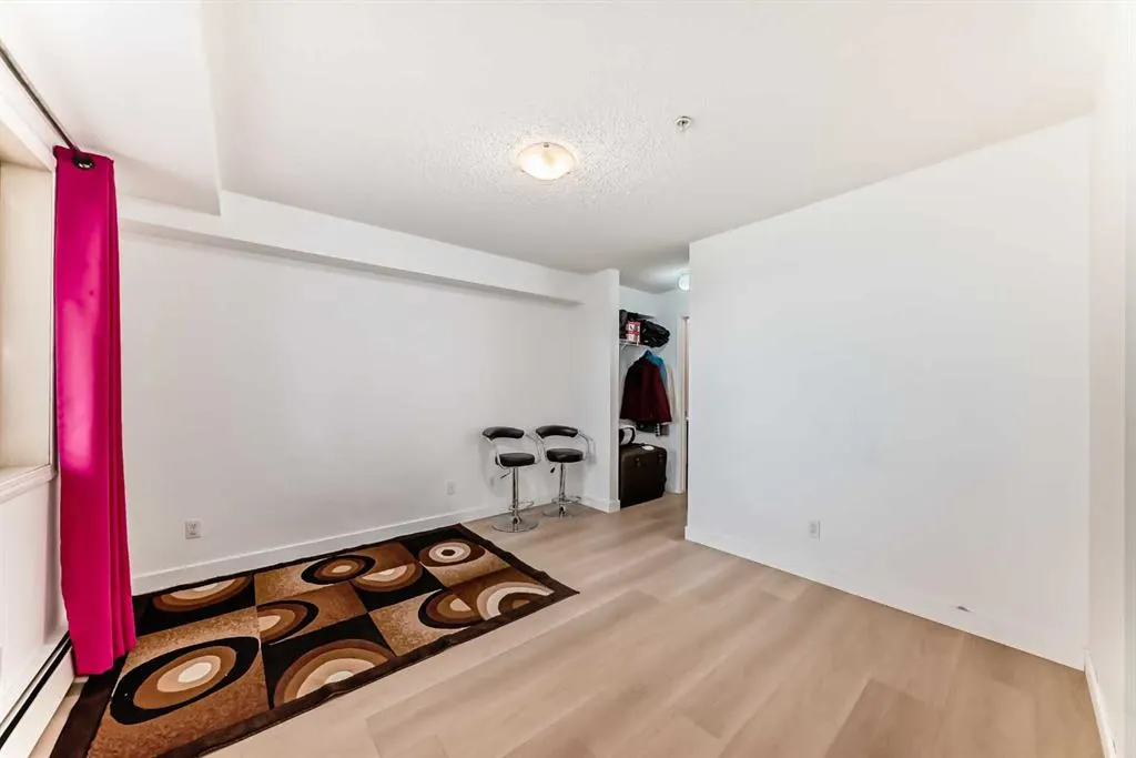 355 Taralake Way NE, #211