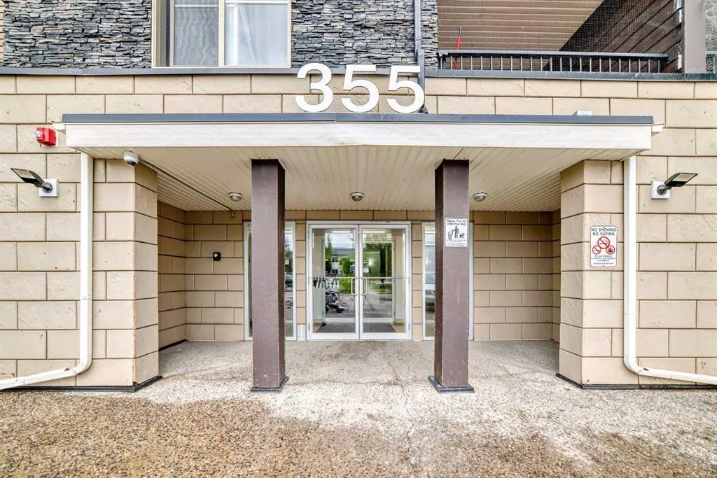 355 Taralake Way NE, #211