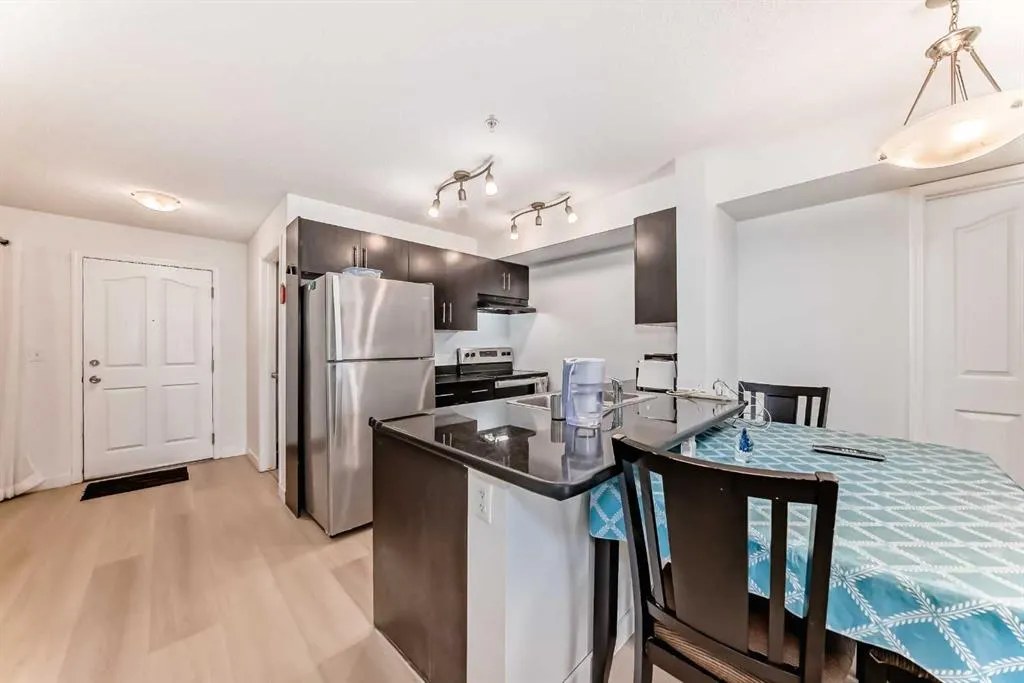 355 Taralake Way NE, #211