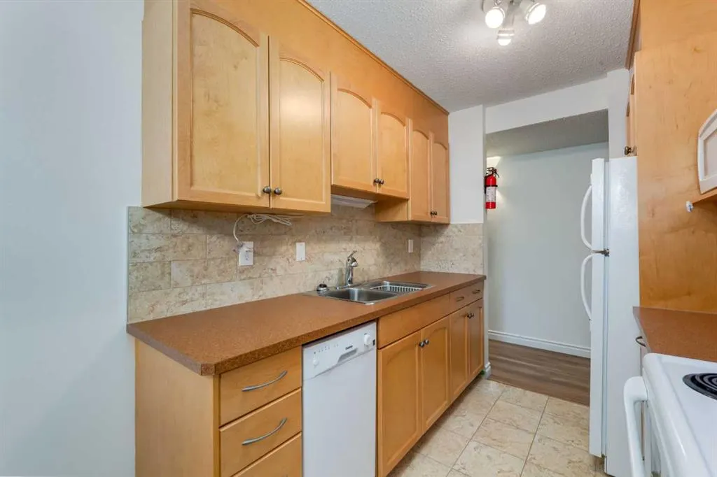 11620 Elbow Drive SW, #504