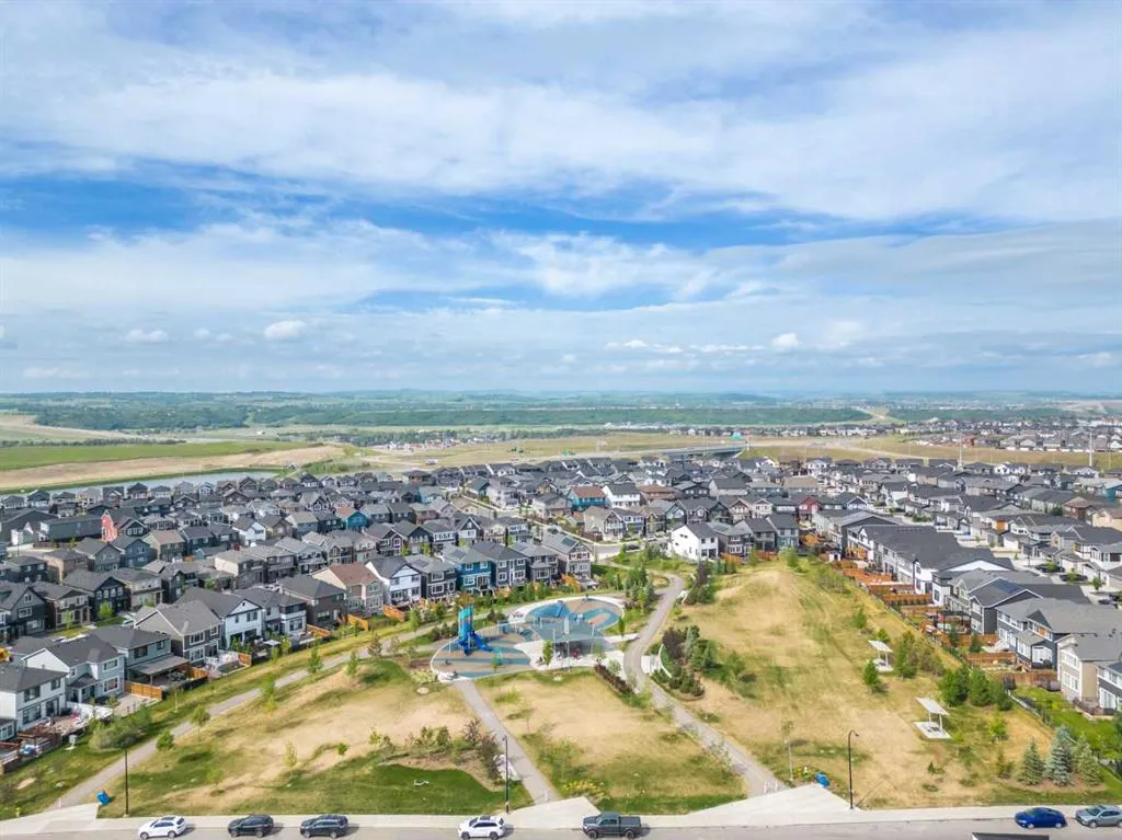 220 Seton Grove SE, #1209
