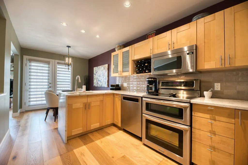 145 Lakeside Greens Place