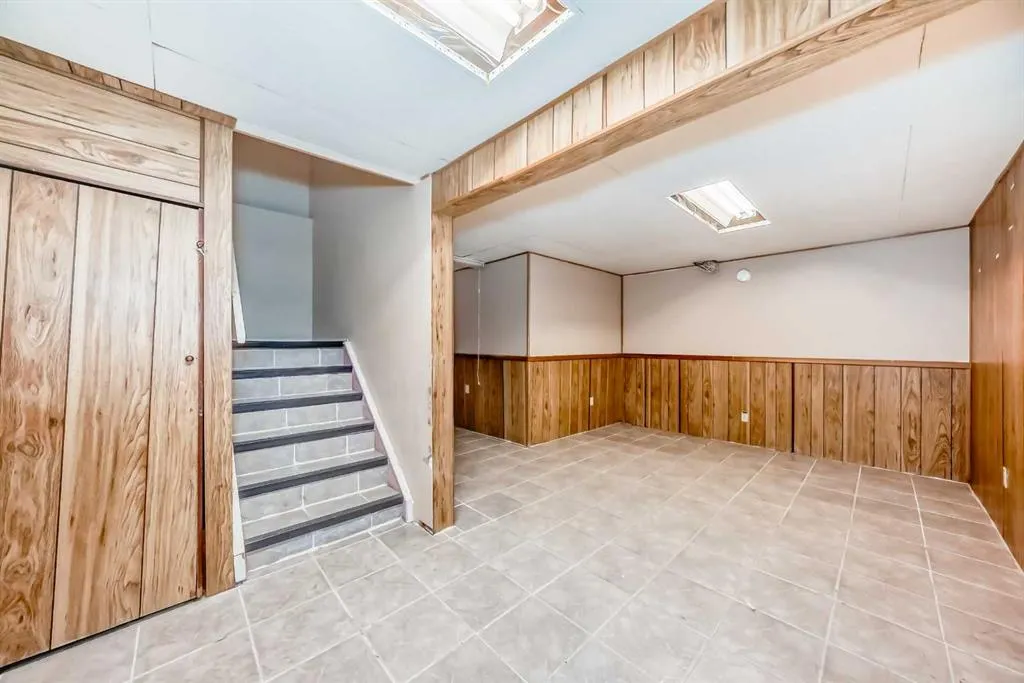 77 Berkshire Close NW