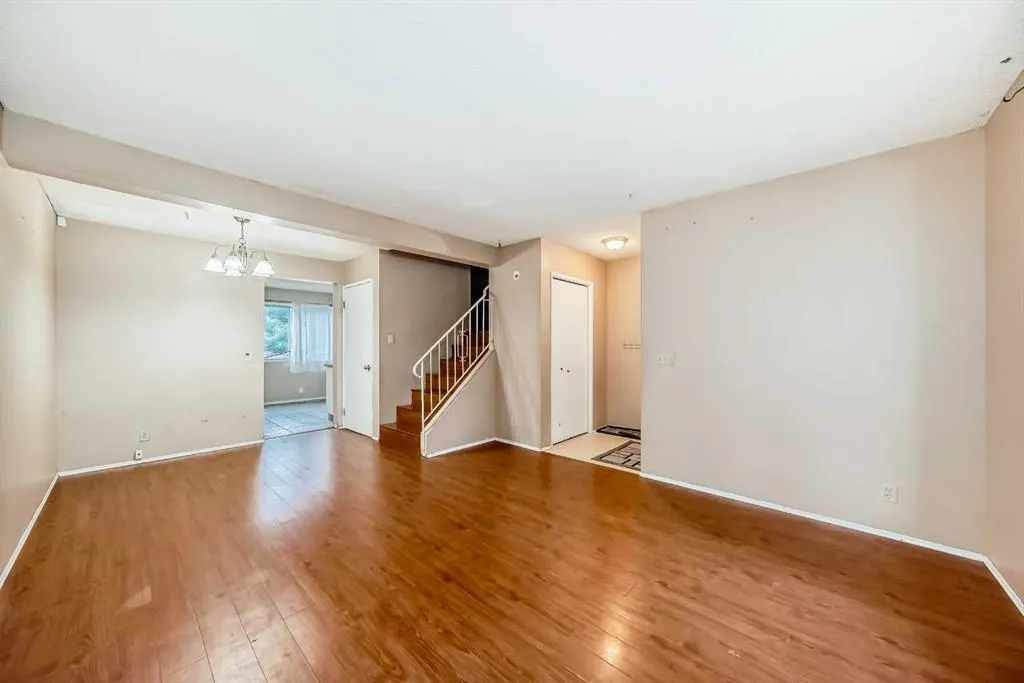 77 Berkshire Close NW