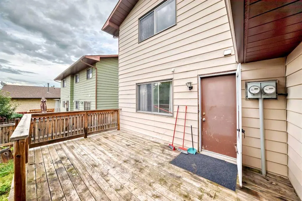 77 Berkshire Close NW