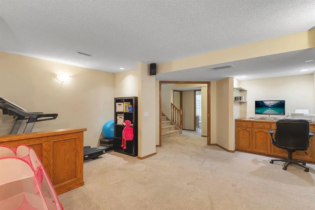 23 Sanderling Court