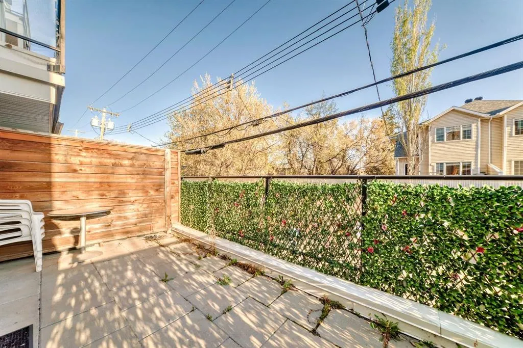 1521 26 Avenue SW, #13